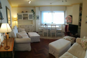 Acogedor apartamento a pie de playa con garaje
